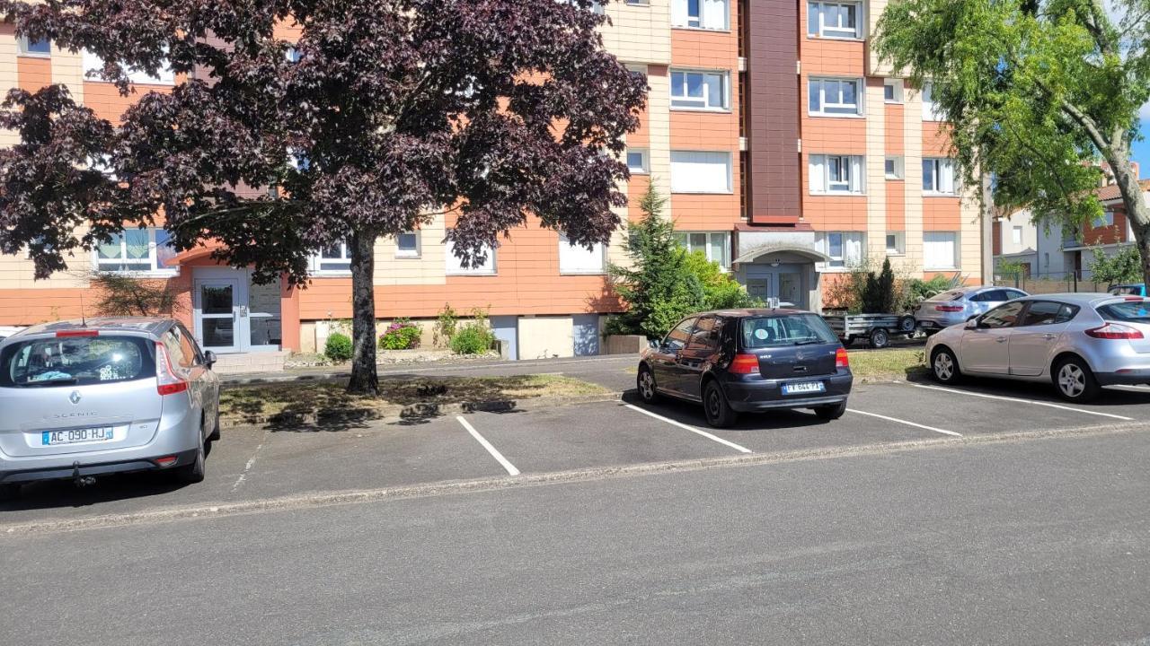 Appartement Lumineux Шоле Экстерьер фото
